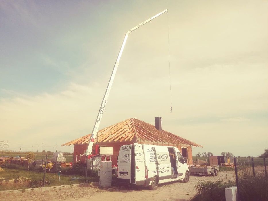 dachy ciesielstwo dekarstwo przebudowy, usługi dźwigowe,usługi koparką
