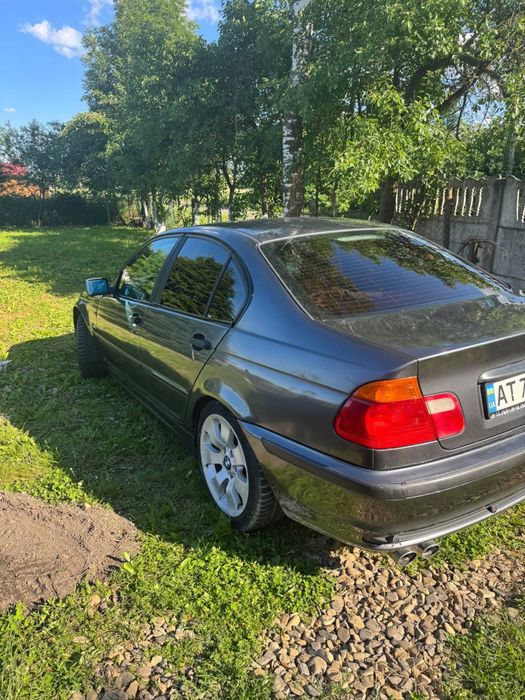 Продам BMW E46 320D
