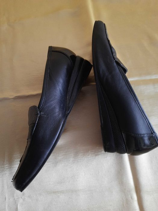 Туфлі натуральна шкіра 39р