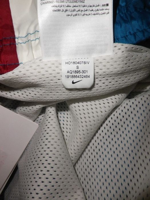 Штани спортивні Nike Re-Issue Woven Pants (AQ1895-301) S