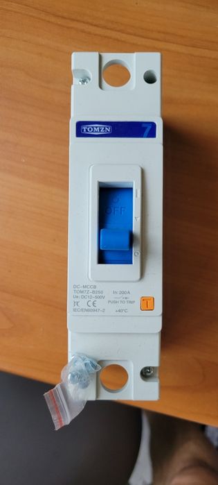 Tomzn Автомат постоянного тока 200А