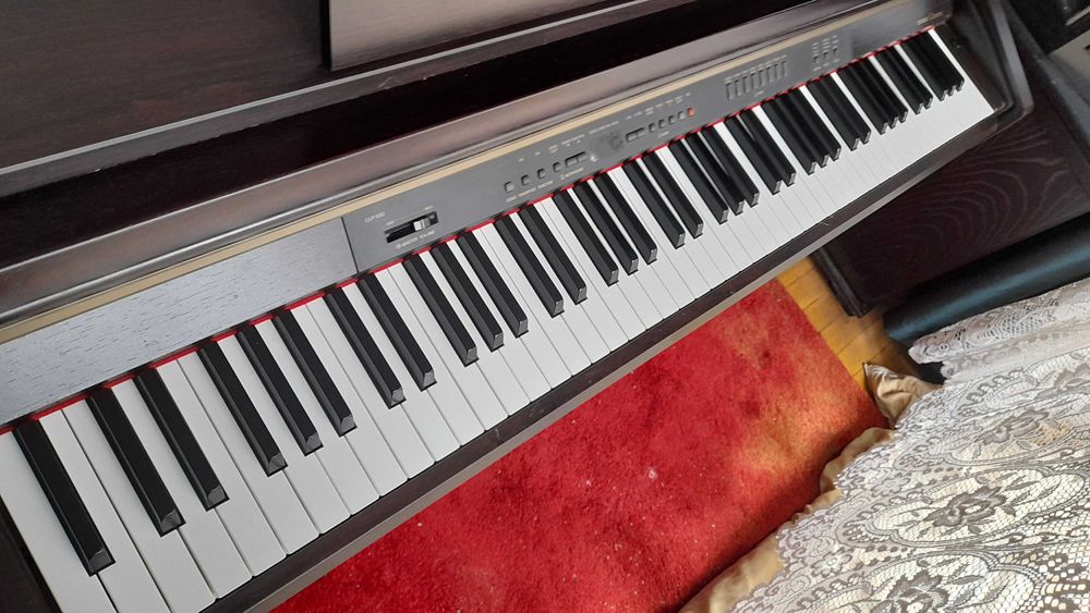 Piano Yamaha CLP 930