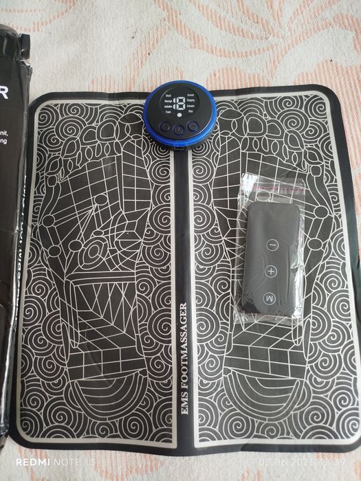 Коврик массажёр.