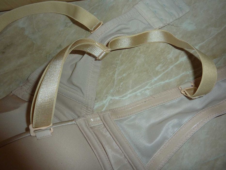 HIT! Sexowny BIUSTONOSZ DAMSKI D34/75 John Lewis