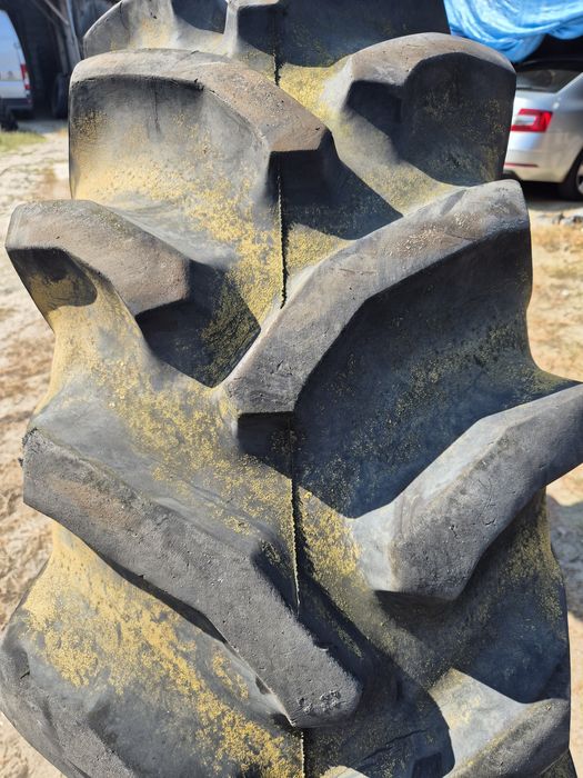 Opona 18.4-30  18.4r30