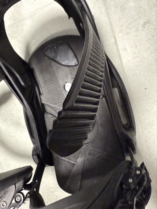 Burton custom 162W + wiazania Malavita EST L/XL