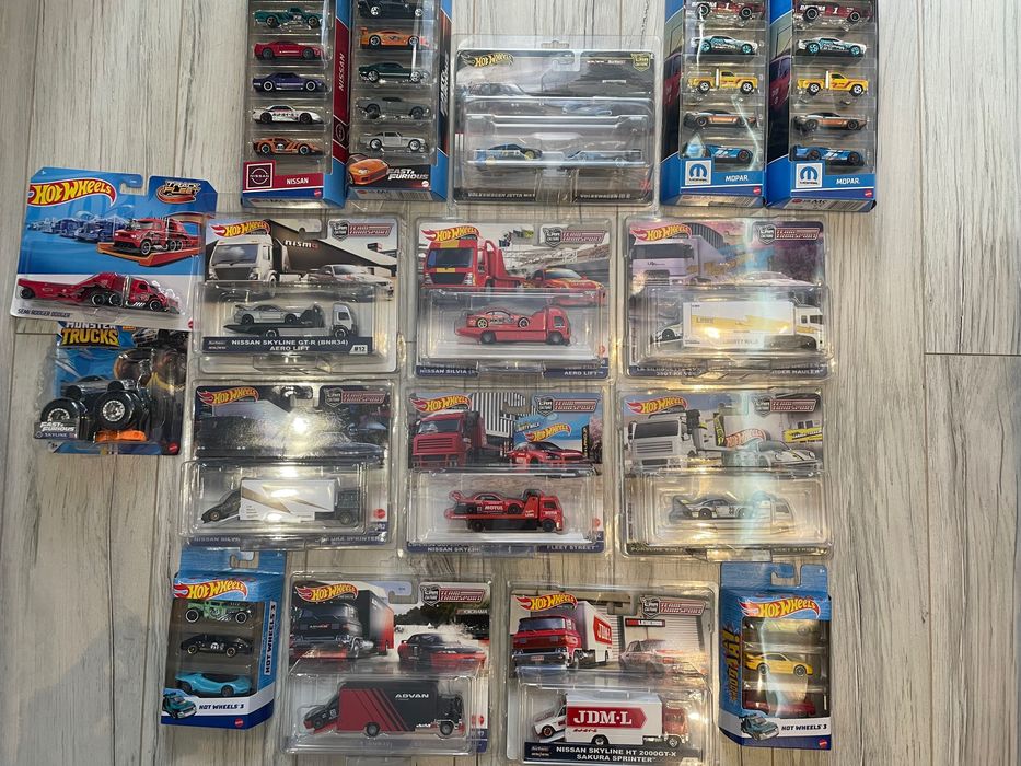 Kolekcja zabawek HotWheels