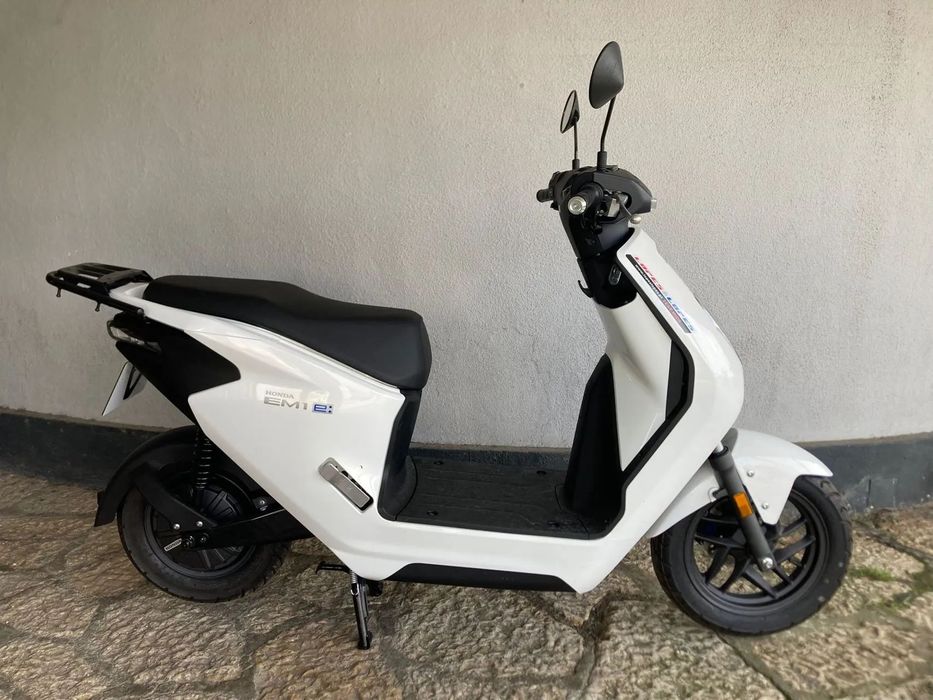 Honda @125 EM-1