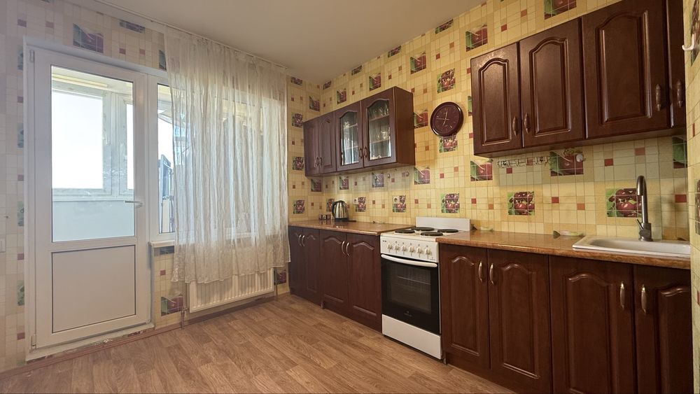 Продаж 1-к квартири Макаренка