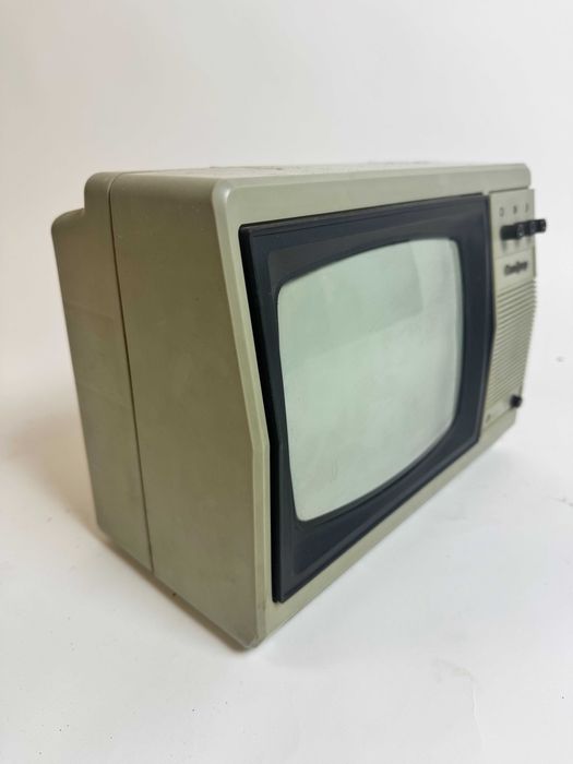 Stary telewizor SZAFIR radziecki zabytkowy antyk