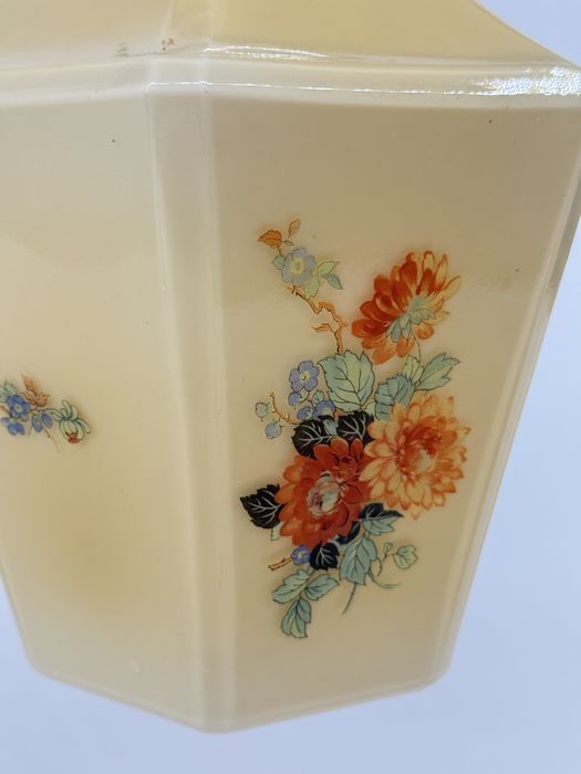 Lampa wisząca z kloszem ze szkła wazelinowego