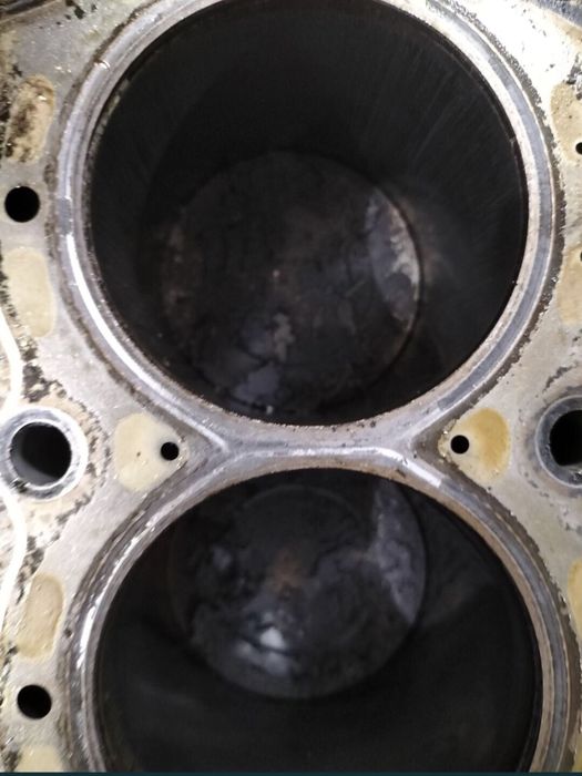 Продам мотор на ford focus 1.6 бензин!