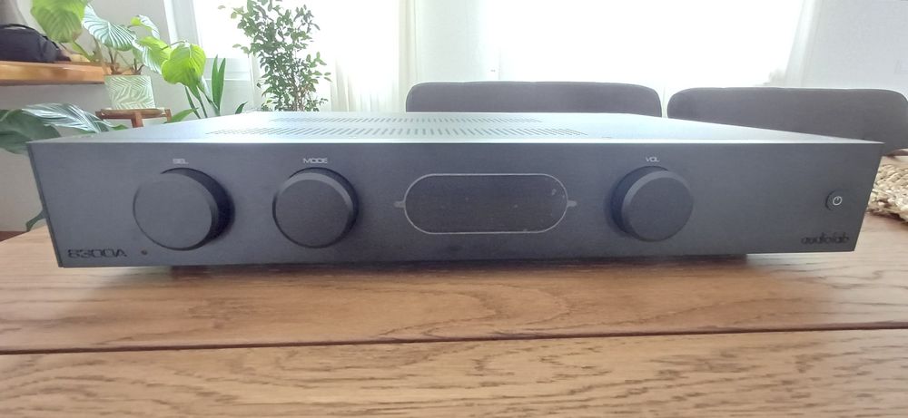 Amplificador Integrado Audiolab 8300A (Preto) – Como Novo • Margem Sul