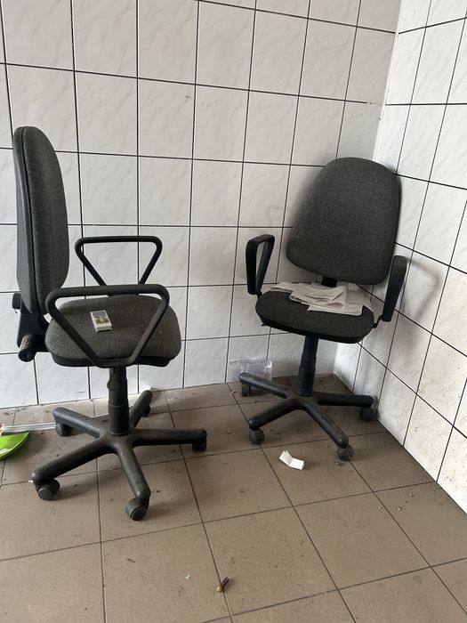 Fotel używany.