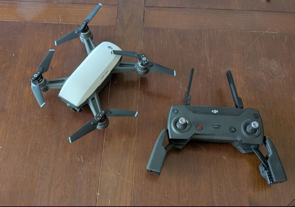 Drone DJI Spark + Comando