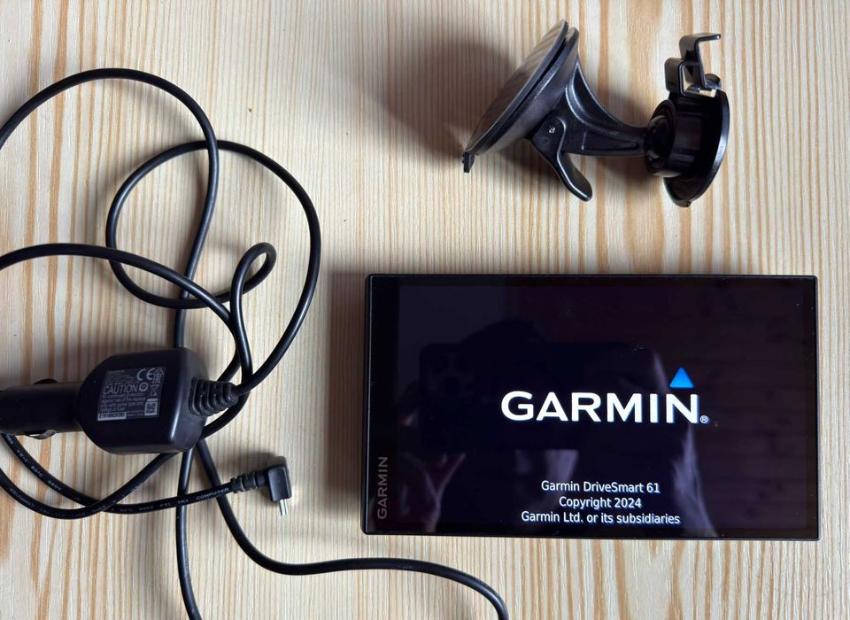 Продам премиум навигатор Garmin DriveSmart 61 MT-D (новые карты!)
