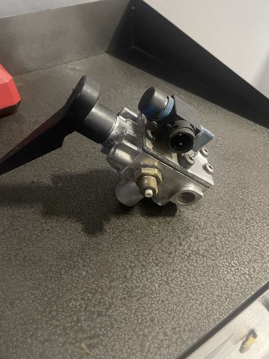 Кран Підйому Платформи Sv3273 Schmitz Sv3273