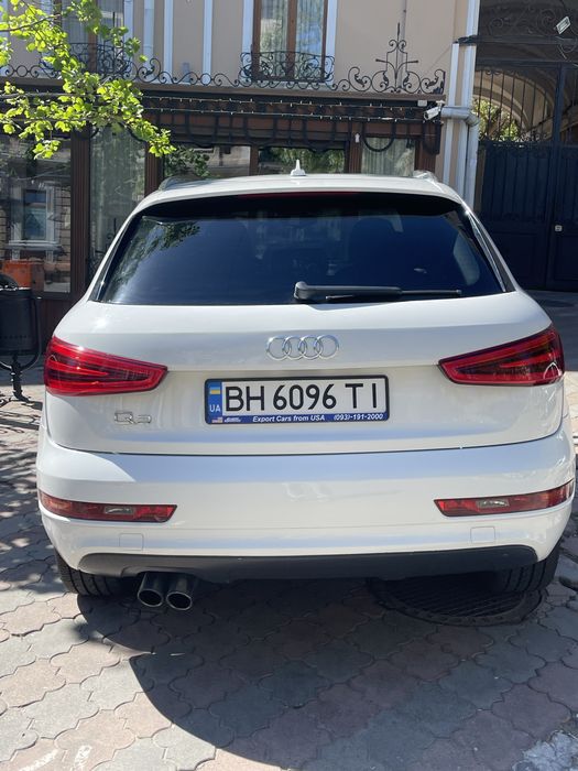 Продам свій Audi Q3