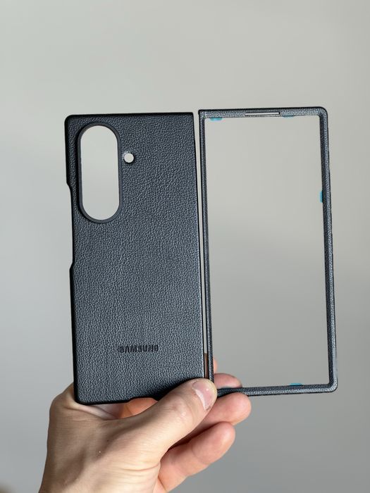 Кожанный чехол Kindsuit Case с MagSafe Galaxy Z Fold 7
