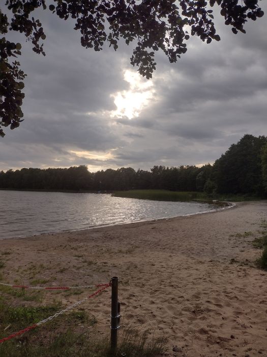 Domek nad jeziorem