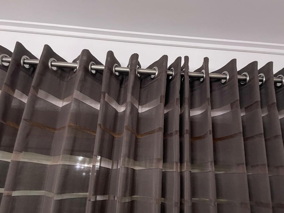 Vendo cortinados como novos