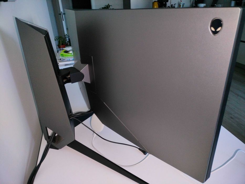 Монітор IPS 34