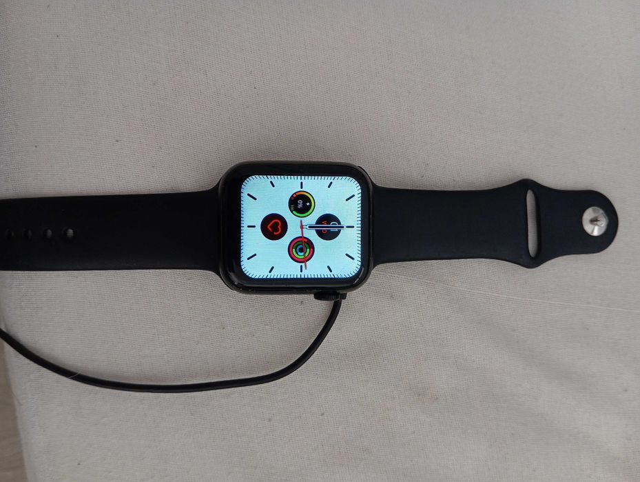 Digital clock.64284355850881121