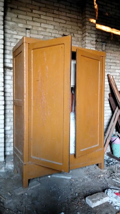 Stara szafa z jesiona