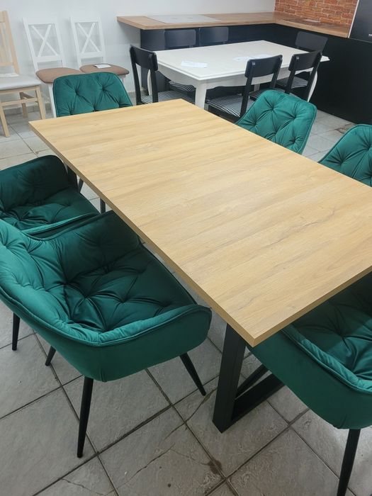 Krzesła do jadalni, ciemna zieleń