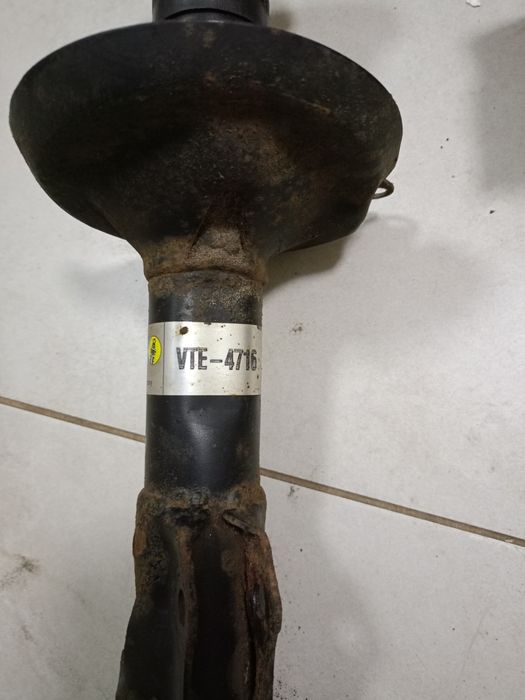 Продам левую переднюю стойку в сборе BLSTEIN .VTE -4716