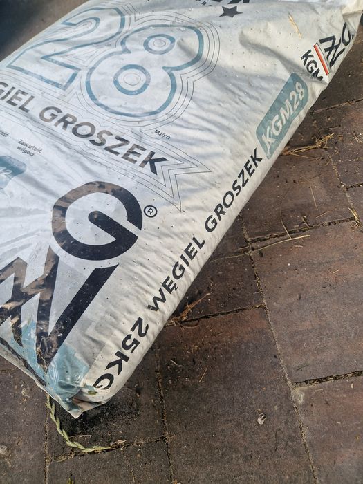 Węgiel KGM 28 groszek 25kg