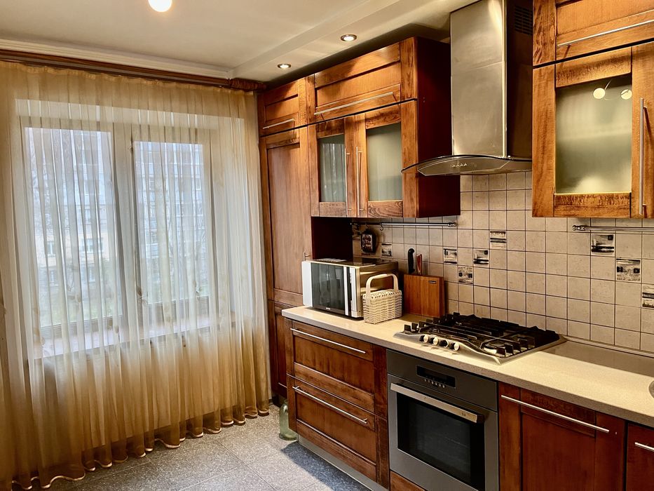 Здам в оренду 4 ком. Центр, Б.Ковалевка