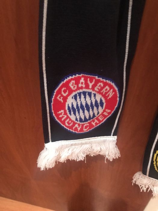 Cachecol oficial champions league/outro F1 Monaco