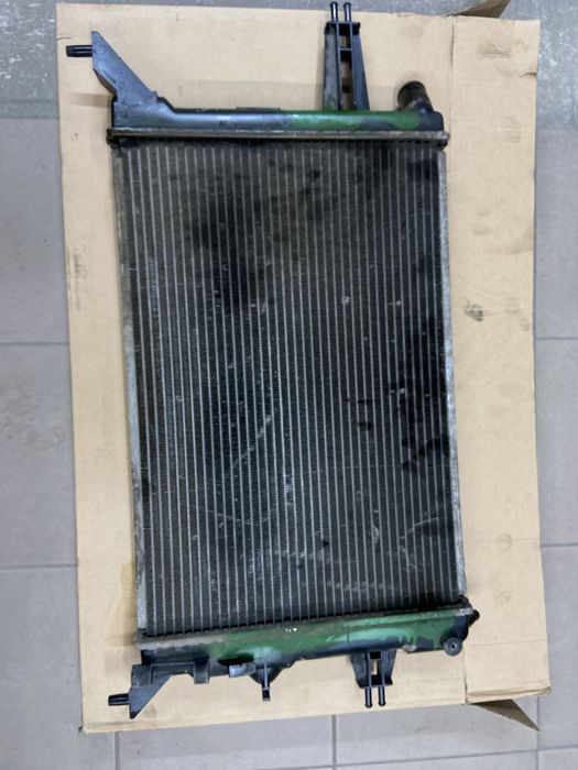 Радиатор на Opel Astra G