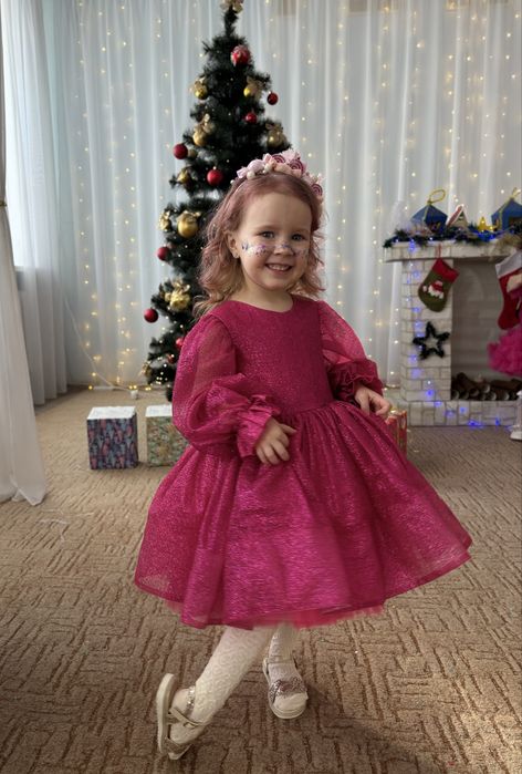 Святкова пишна сукня