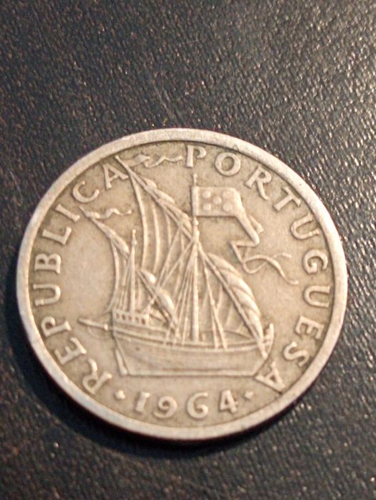 Moeda de 2,5 escudos	Portugal	1964*