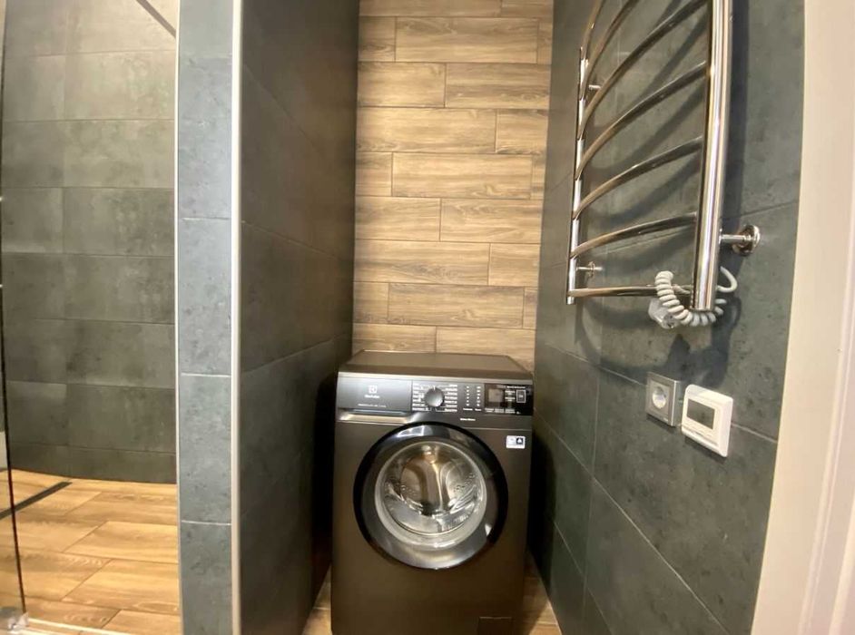 1 кім з АВТОНОМКОЮ район СЛОБОЖАНСЬКОГО (Газети Правда) (699688)