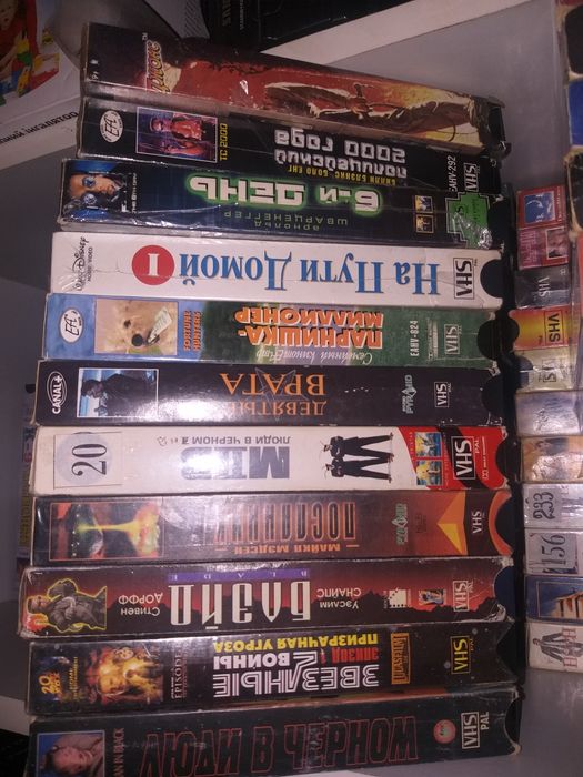 Продам коллекцию видеокассет 90х-2000х
