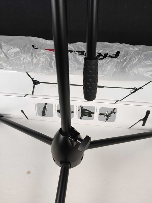 2 Suportes de Microfone Proel RSM195BK Novos