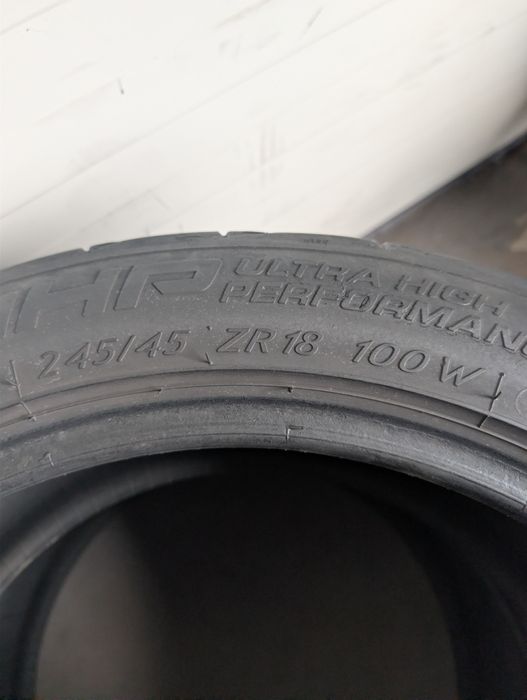 4x OPONY LETNIE Riken UHP 245/45/18 100W