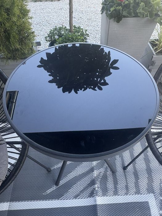 Ogrodowy zestaw z poduszkami