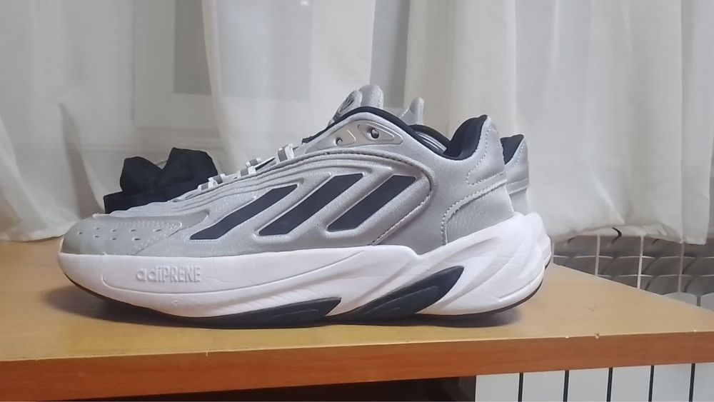 Кросовки adidas