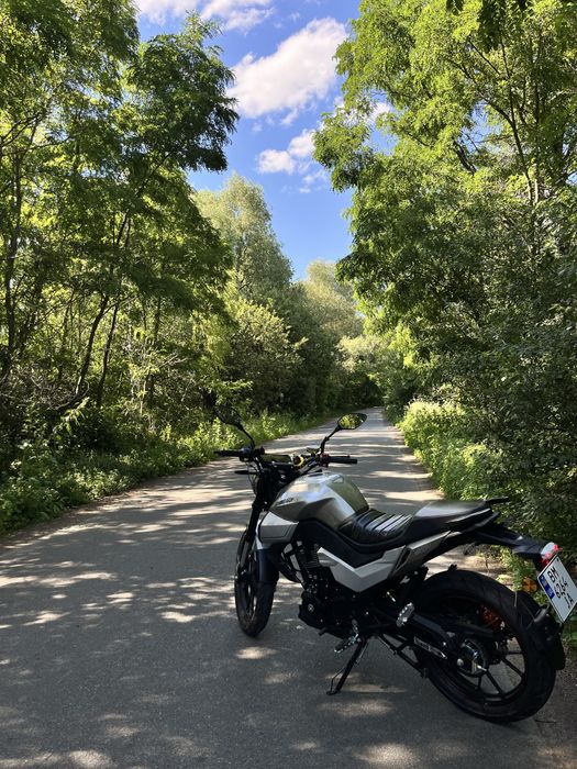 Продам spark sp200-r33