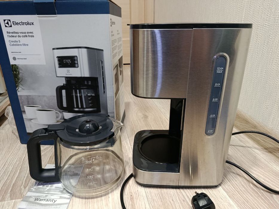Кавоварка крапельна Electrolux E5CM1-6ST