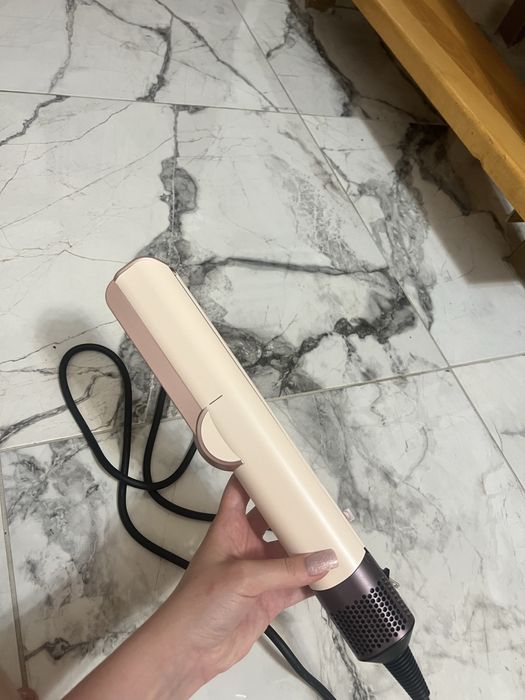 Аналог «Dyson» у рожевому кольорі