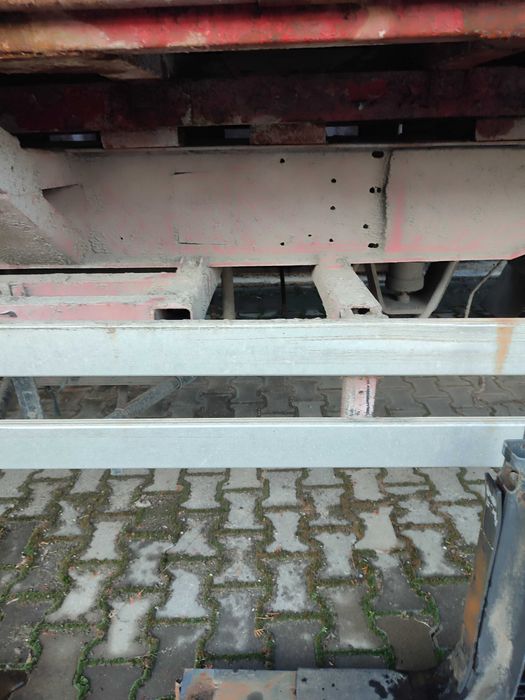 Прицеп бортовий  вживаний