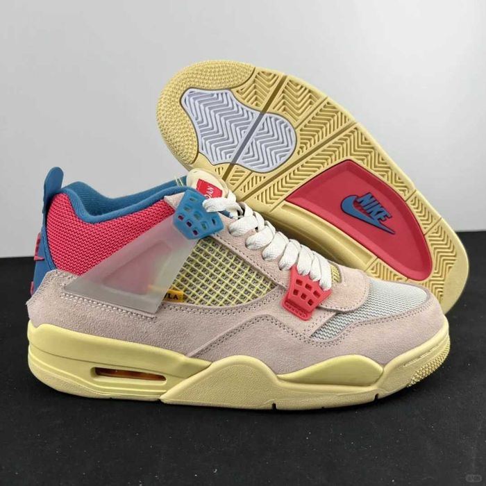 Jordan 4 retro sp guavaice 40