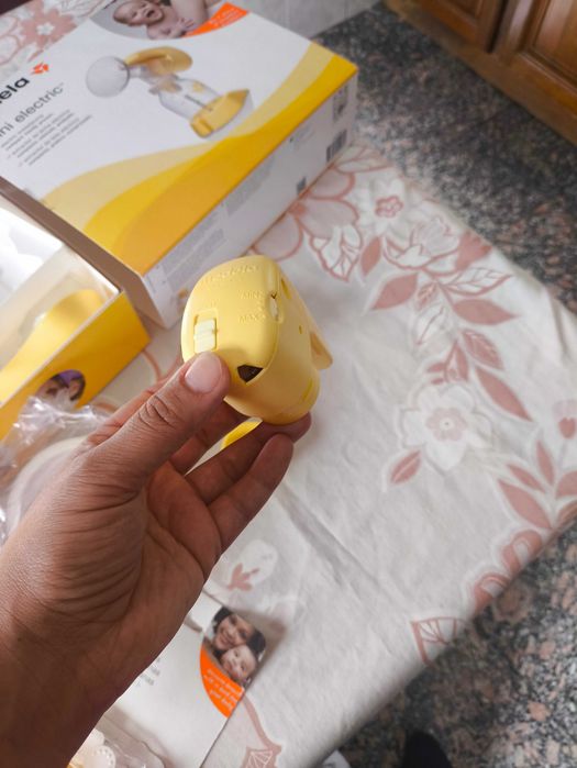 Bomba Medela Mini Electric+40 sacos+válvulas e membranas+Biberão Calma