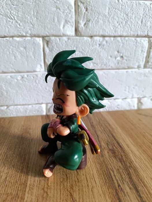 Figurka Roronoa Zoro – One Piece (z pudełkiem!)