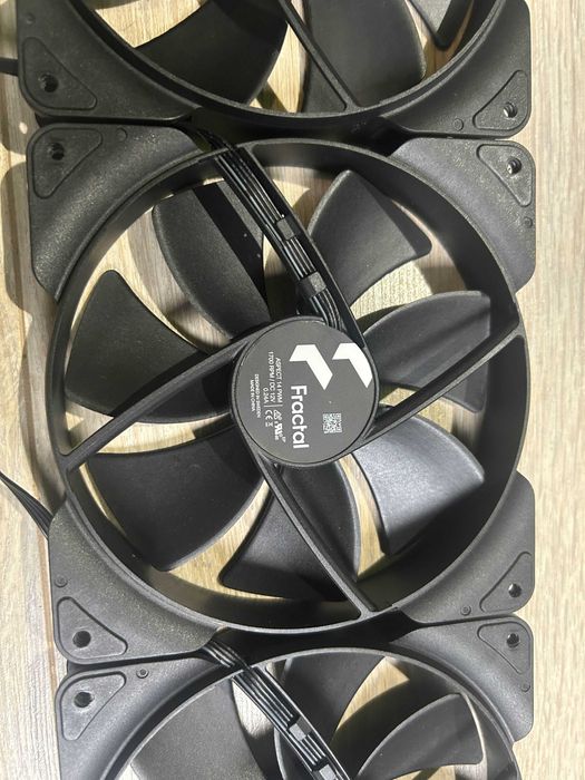 3x Fractal Design Aspect 14 PWM 140mm – Nowe z demontażu Fractal XL